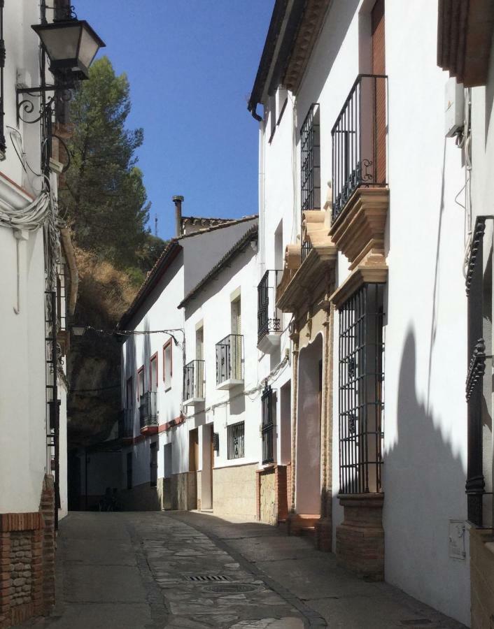 Vivienda Rural Los Tajos de Setenil Setenil De Las Bodegas Exterior foto