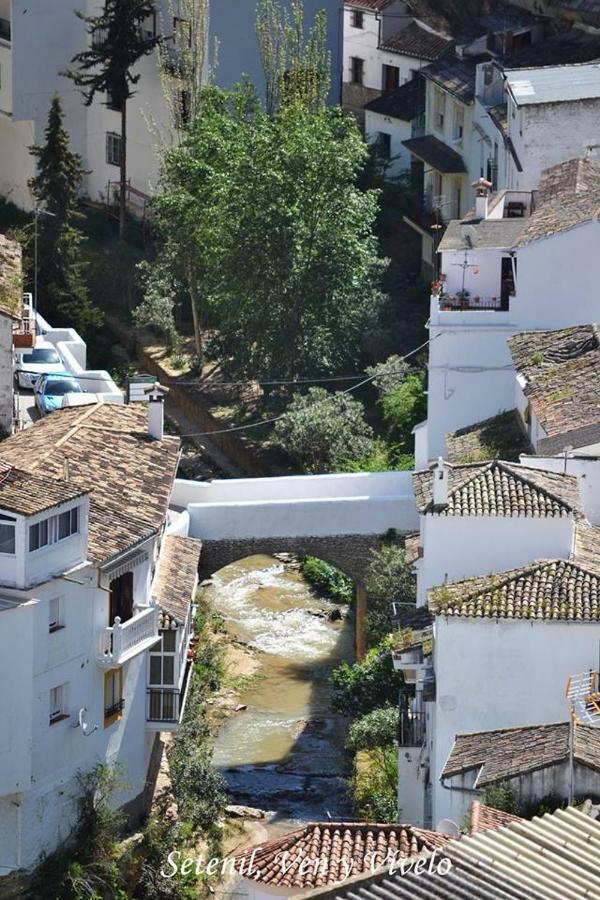 Vivienda Rural Los Tajos de Setenil Setenil De Las Bodegas Exterior foto